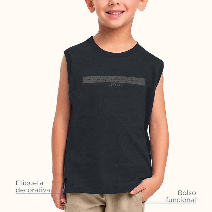 Conjunto regata em meia malha e bermuda em moletinho com bolso funcional