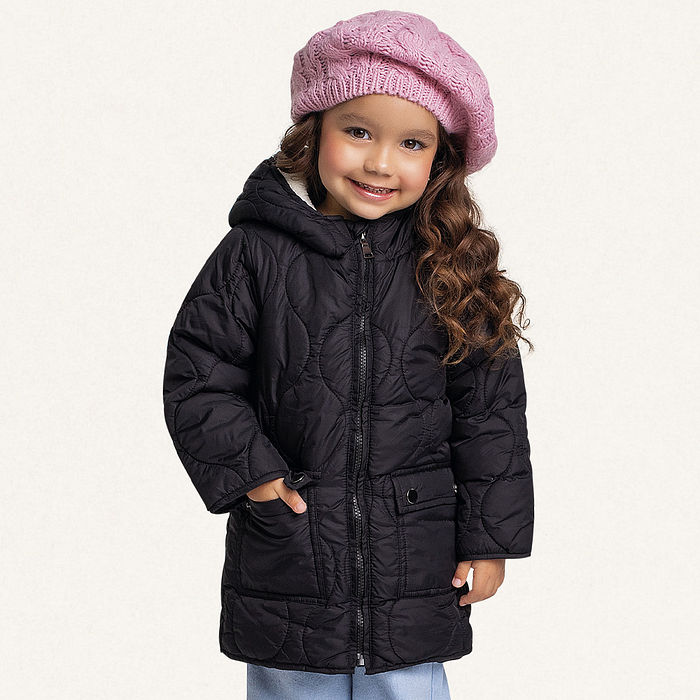 Jaqueta puffer com capuz forrada com pelo