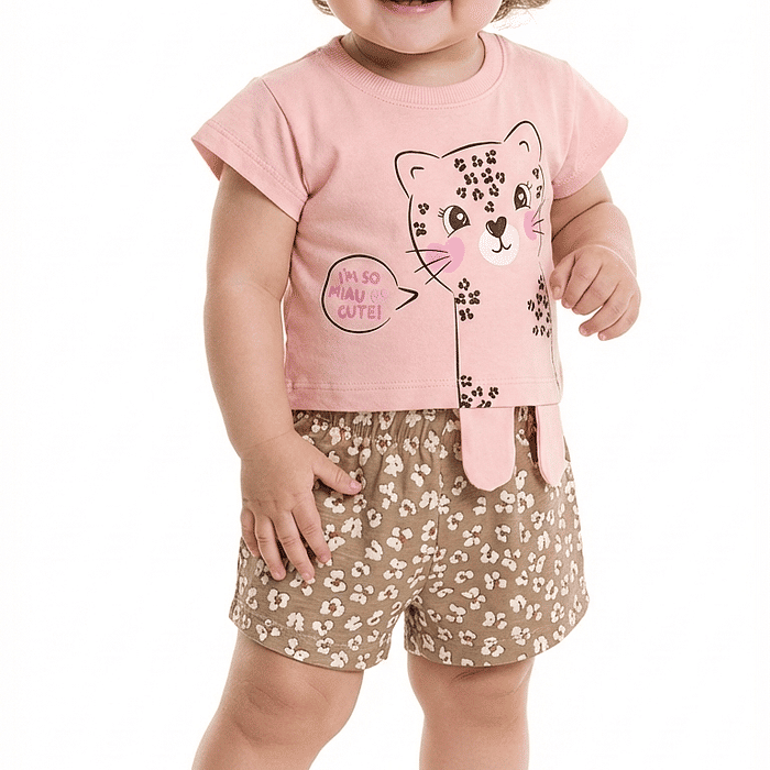 Conjunto blusa em meia malha e short em malha florence oncinha