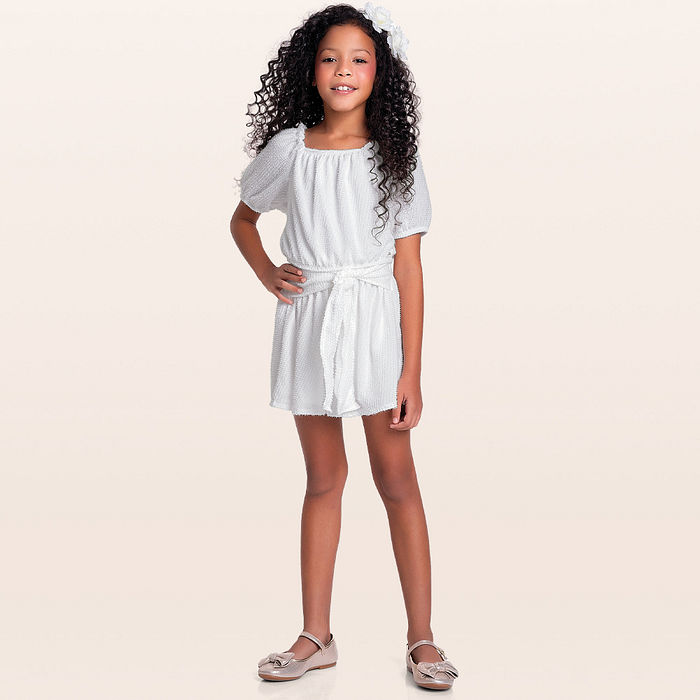 Conjunto blusa cropped e short em tecido de brilho