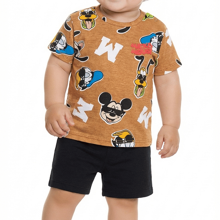 Conjunto camiseta mickey e bermuda em moletinho
