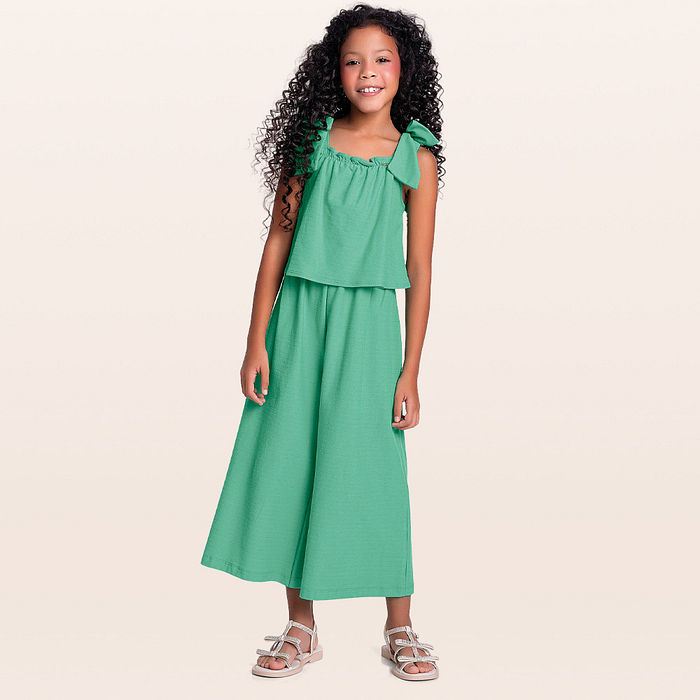 Macacão em malha florence com abertura nas costas