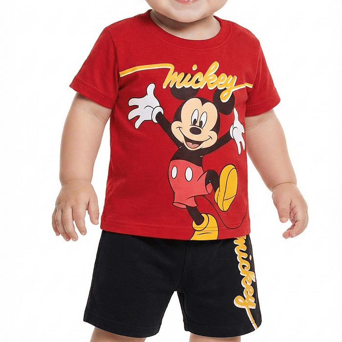 Conjunto camiseta meia malha e bermuda mickey