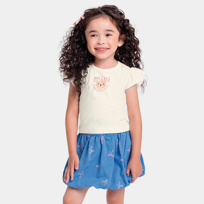 Conjunto blusa e short-saia balonê