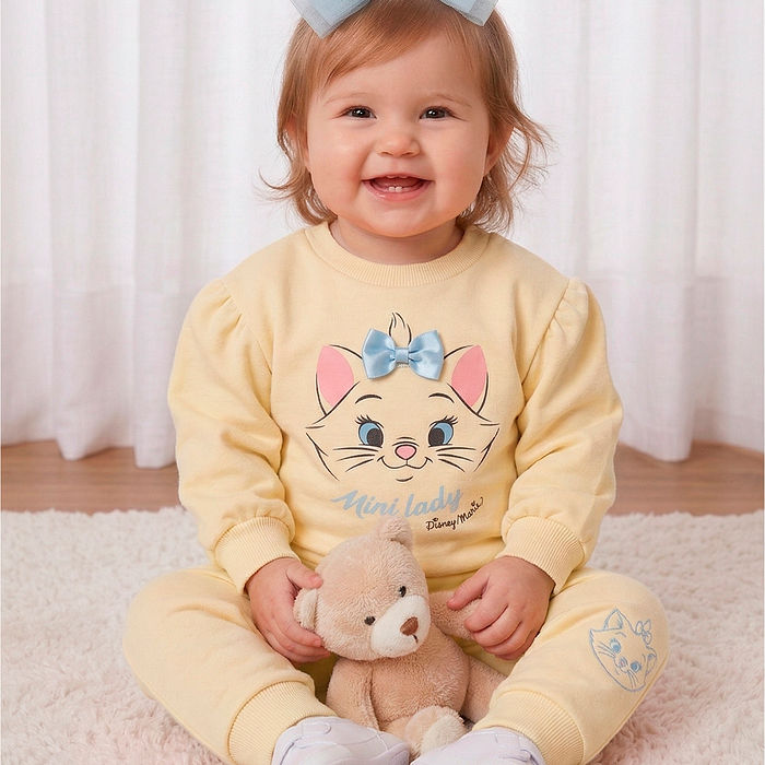 Conjunto blusão e calça Marie