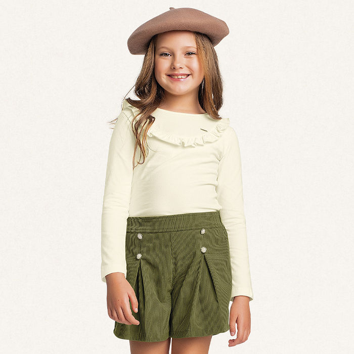 Conjunto blusa manga longa em cotton e short em veludo cotelê