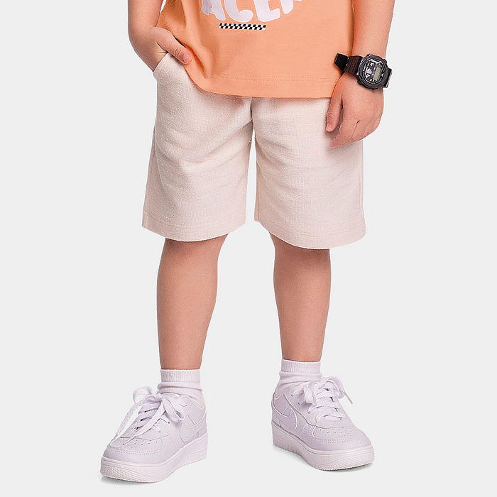 Bermuda em moletinho com cadarço decorativo e bolso