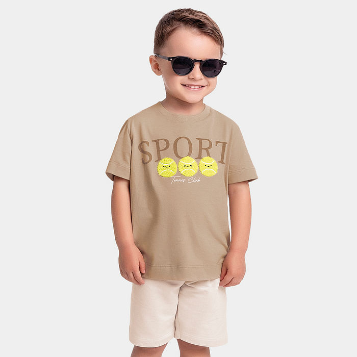 Conjunto camiseta esporte com bordado em chenille e bermuda em moletinho