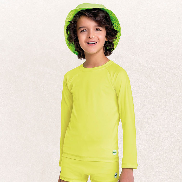 Camiseta manga longa praia básica