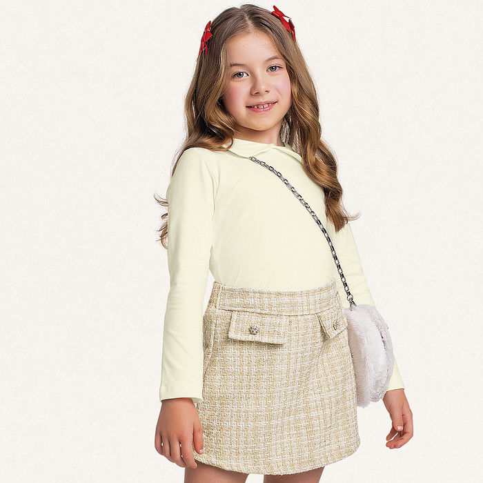 Conjunto blusa manga longa em cotton e short-saia em Tweed