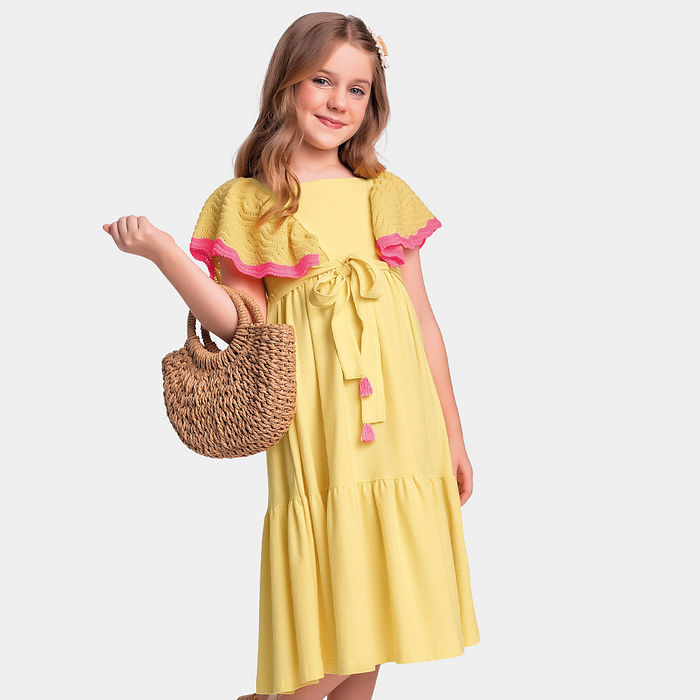 Vestido midi com amarração e babado em tricot