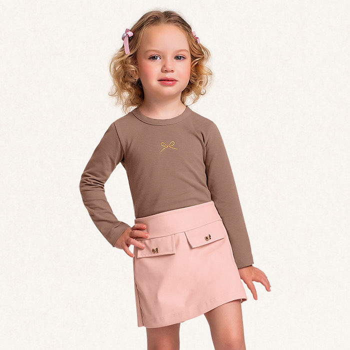 Conjunto blusa manga longa em cotton e short-saia em PU laço