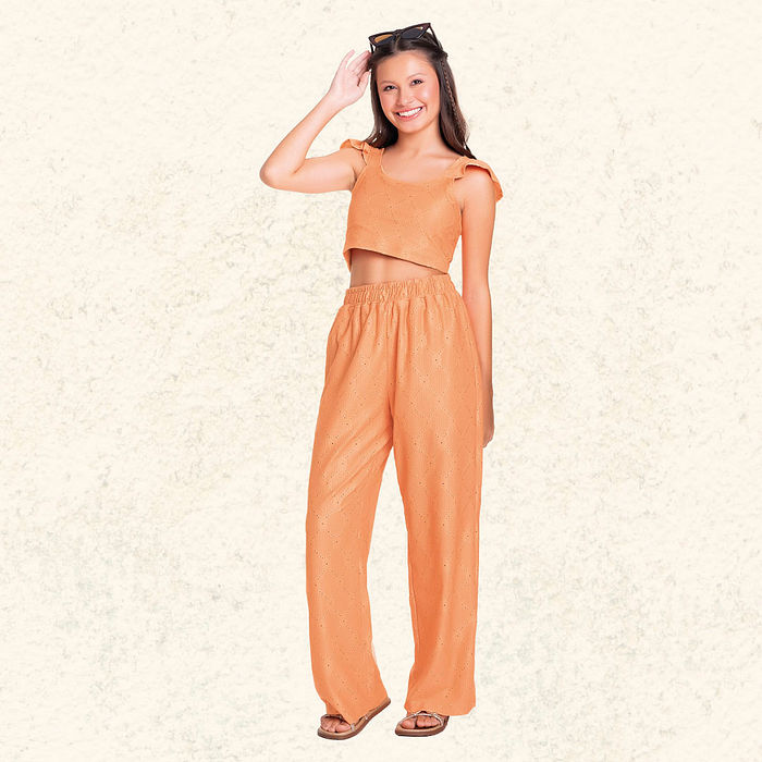 Blusa cropped em laise