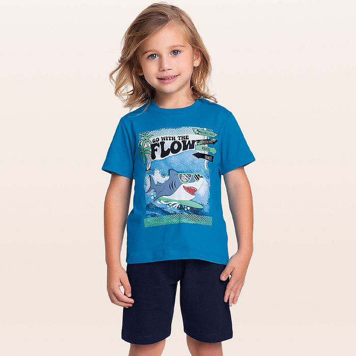 Conjunto camiseta e bermuda surf tubarão