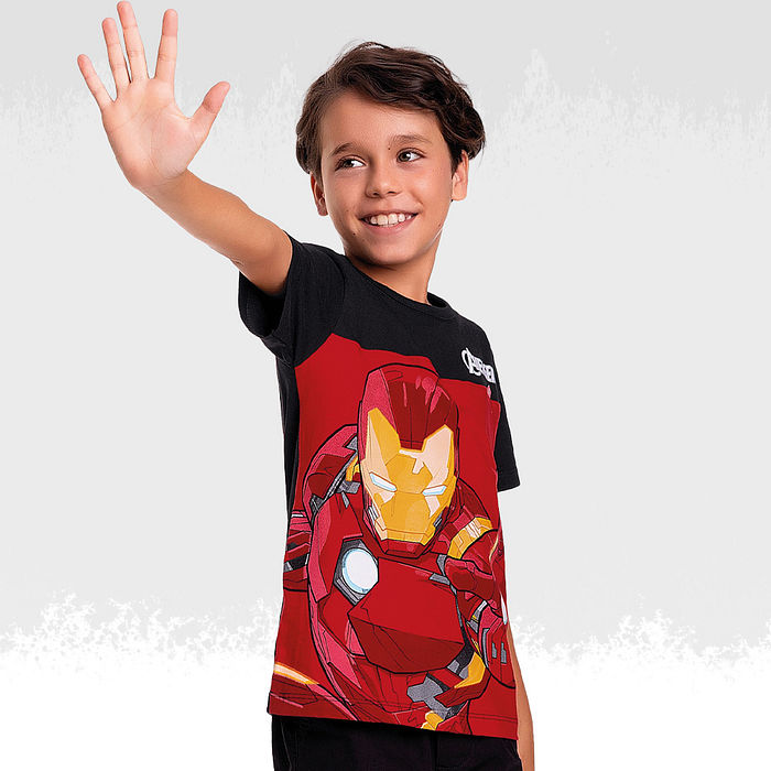 Camiseta em meia malha Vingadores