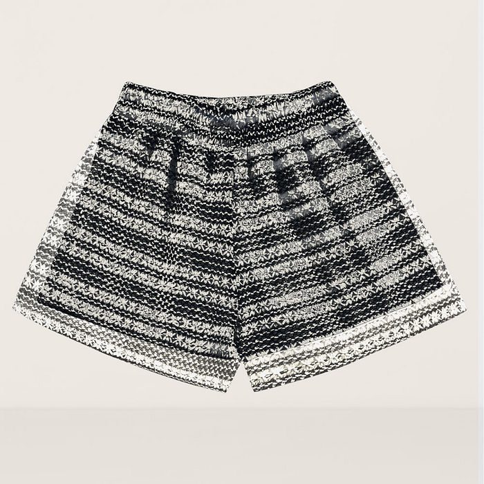 Short com listras em tecido rendado