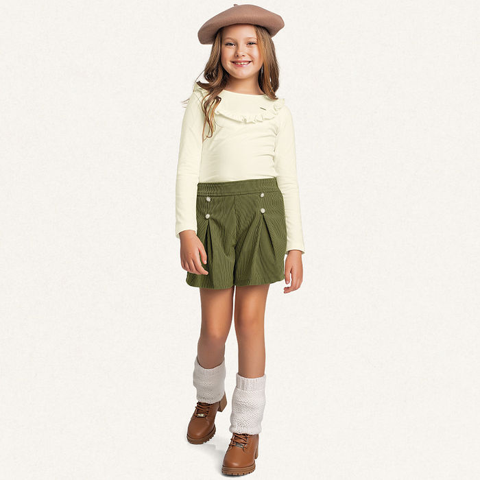 Conjunto blusa manga longa em cotton e short em veludo cotelê