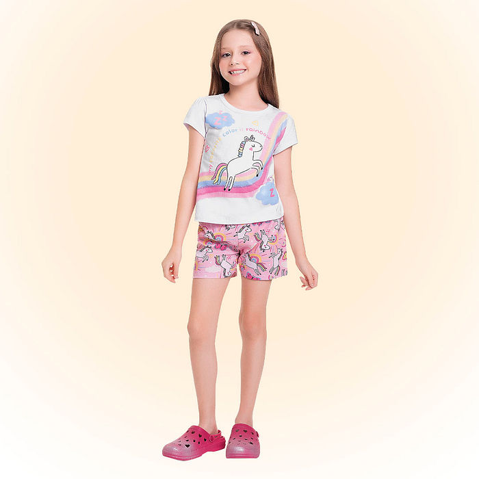 Conjunto pijama blusa e short em meia malha