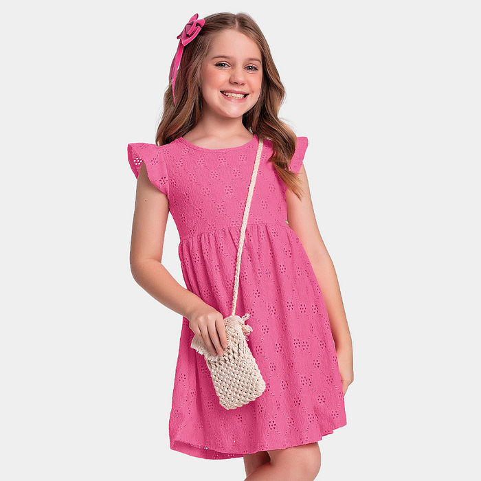 Vestido em tecido laise