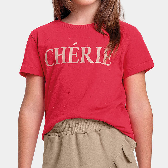 Conjunto blusa e short-saia estiloso