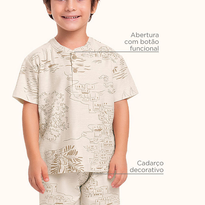 Conjunto camiseta gola padre em meia malha flamê e bermuda em moletinho flamê com cadarço decorativo