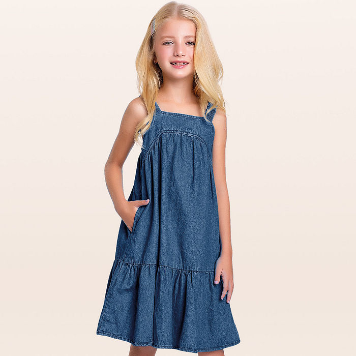 Vestido com bolso em jeans