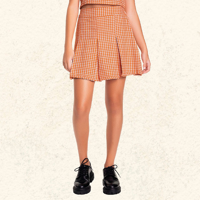 Saia em tecido ruka maquineta