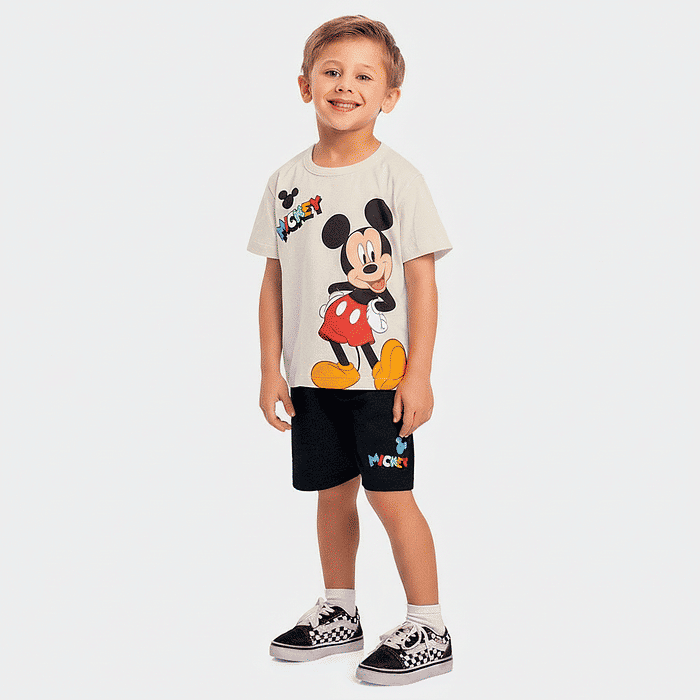 Conjunto camiseta e bermuda Mickey