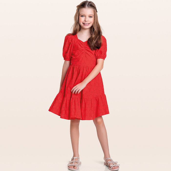 Vestido em laise coração