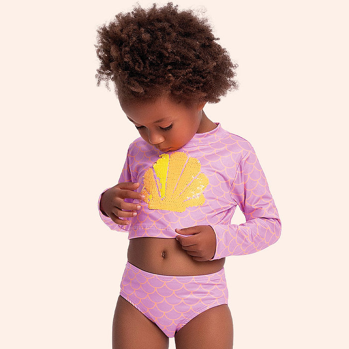 Conjunto blusa manga longa com bordado reversível e calcinha forrada em cotton poliéster