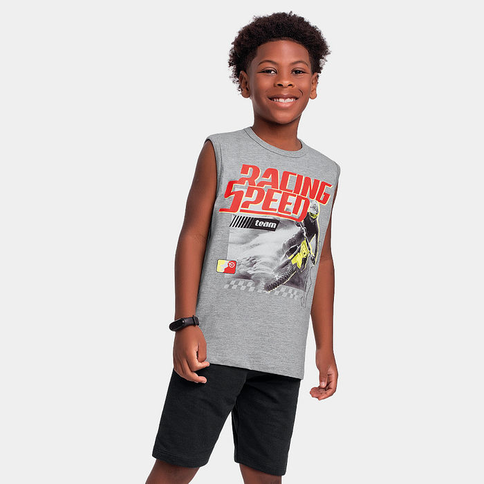 Conjunto regata com estampa de corrida e bermuda em moletinho