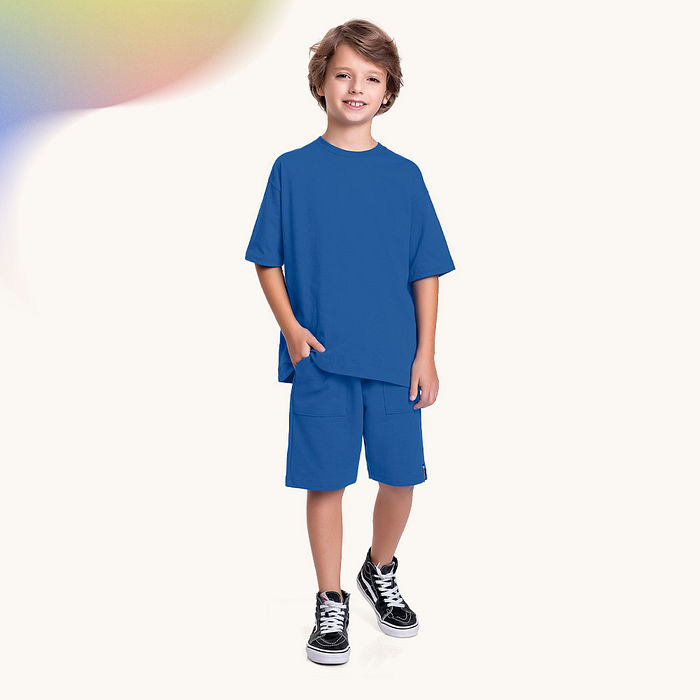 Bermuda em moletinho com bolso e cadarço funcional