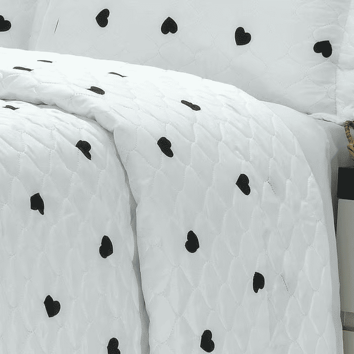 Kit: 1 Cobre-leito Bouti de Microfibra Ultrasonic Estampada + Porta-Travesseiros - Love Black