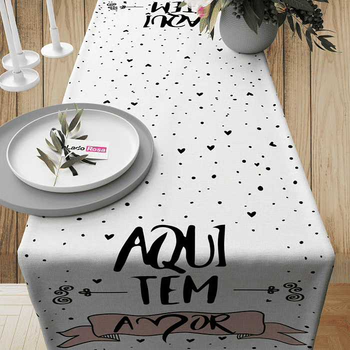 Trilho de Mesa Caminho de Mesa Aqui Tem Amor - 50x140cm -   