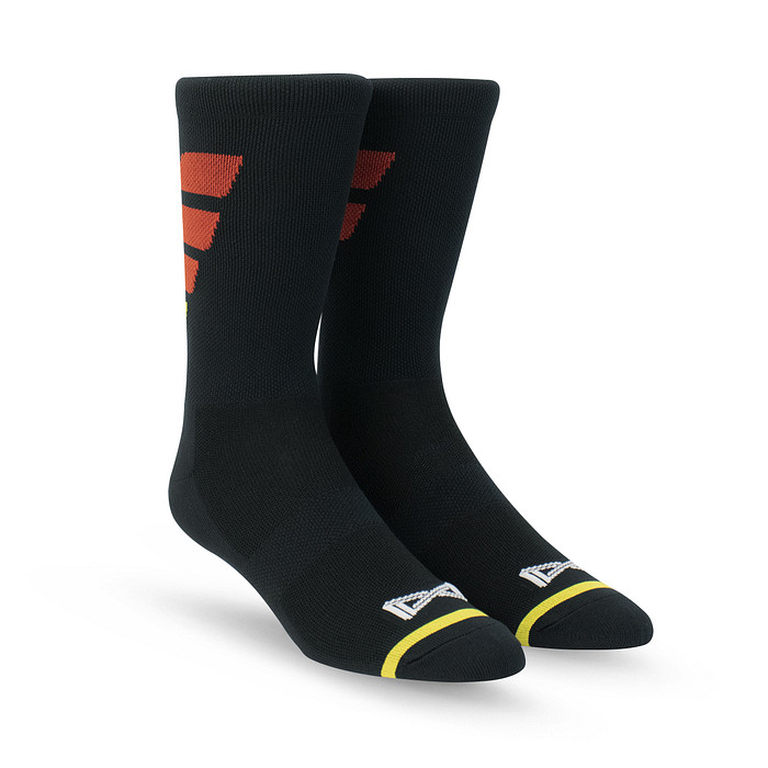 Meia Performance Norden  Preto e Vermelho