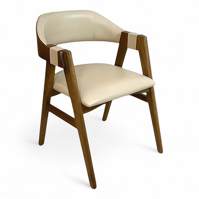 Cadeira Aruba Castanho Assento Estofado Courissimo Creme