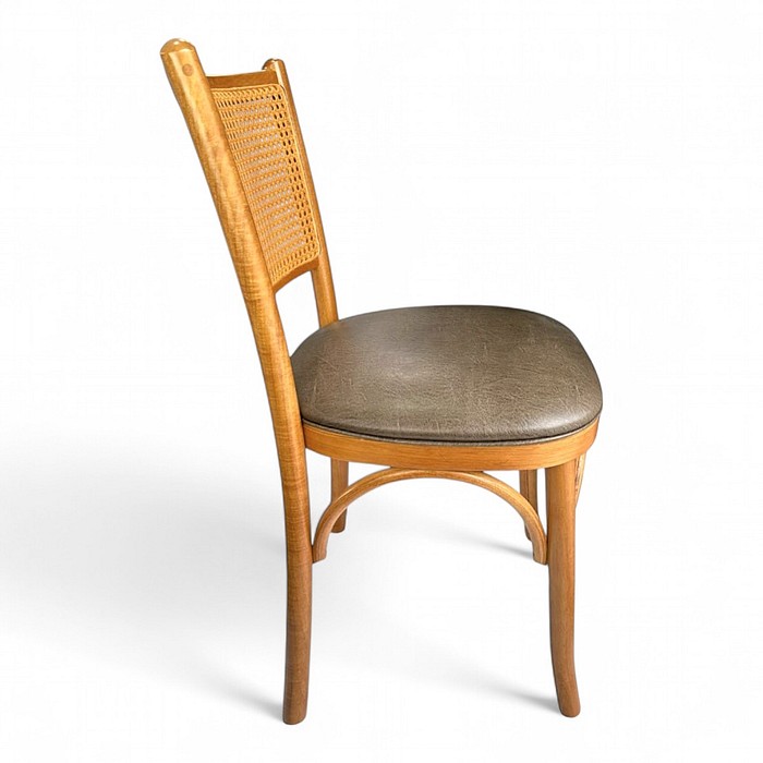 Cadeira Luxemburgo Cor Mel Assento Estofado Courissimo Rato