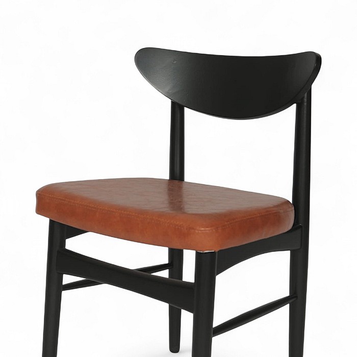 Cadeira Oslo Laqueado Preto Com Assento Itapema Telha