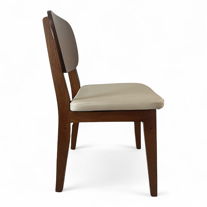 Cadeira Vila Rica Cor Castanho Assento Estofado Facto Perola