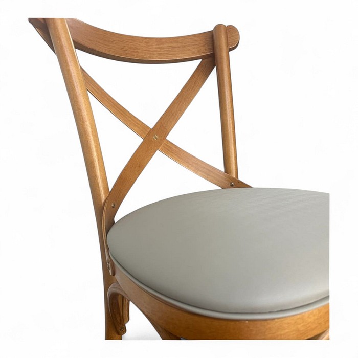 Cadeira Espanha no  Mel com Assento em Facto Fendi