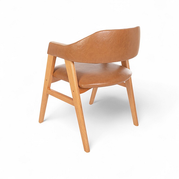 Cadeira Aruba Encosto Estofado Frente e Verso