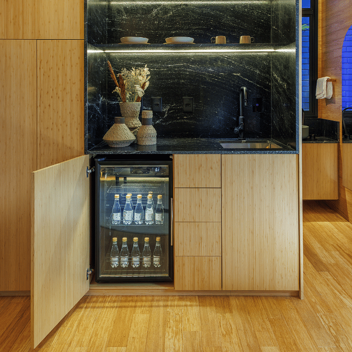 CERVEJEIRA VERTICAL CV100 PORTA ESQUERDA