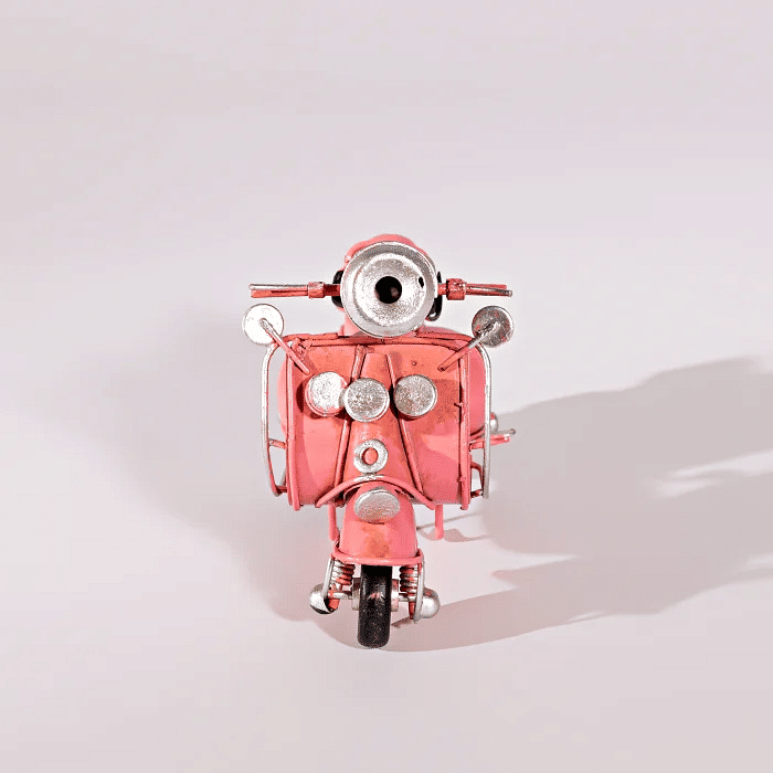 Scooter Decorativa Rosa
