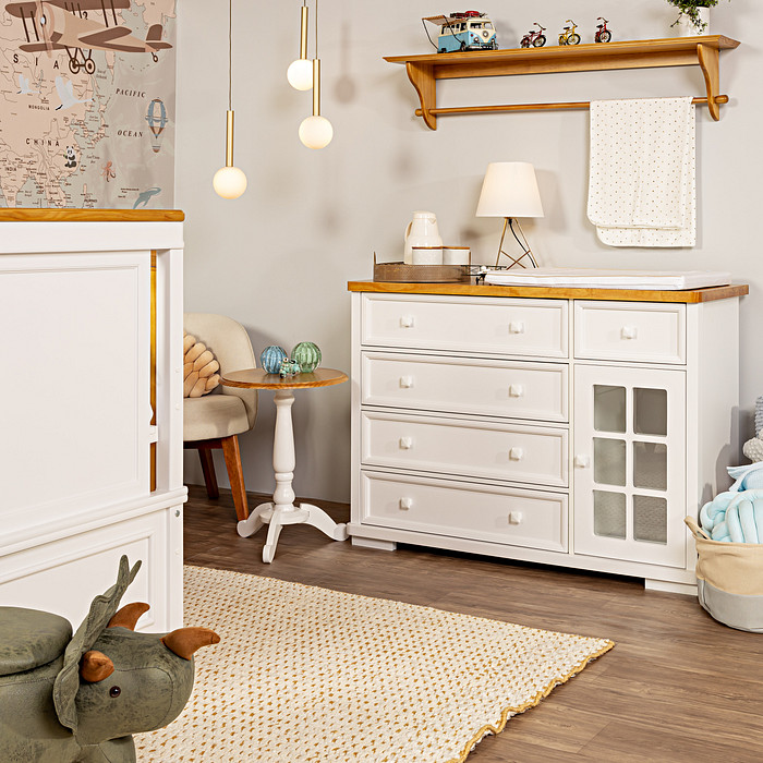 Cômoda Encanto 5 Gavetas e Porta de Vidro Branca com Tampo Branco