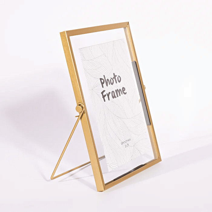 Porta Retrato Retangular Dourado 13,5 x 18,5cm