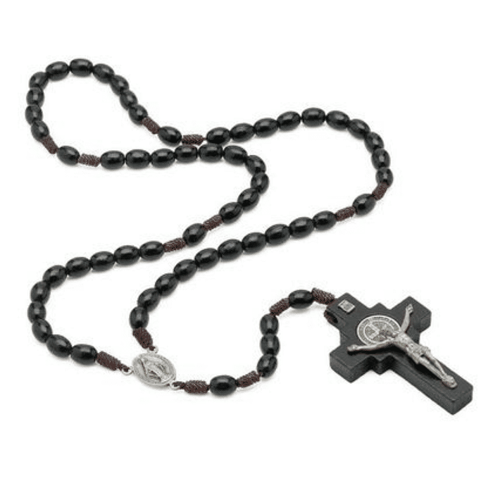 Terço de Madeira com Entremeio de N Sra das Graças e o Sagrado C de Jesus e Medalha de São Bento no Crucifixo