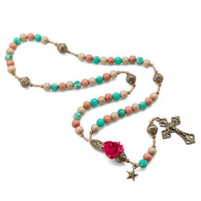 Terço com Entremeio de N. Sra. de Guadalupe com Detalhes Únicos