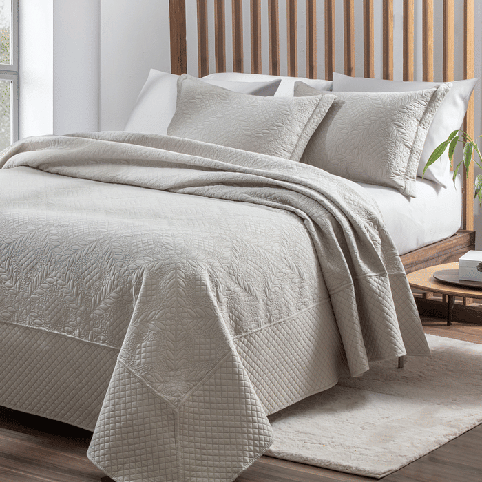 Kit Cobreleito Velvet Casal 3pc Fendi