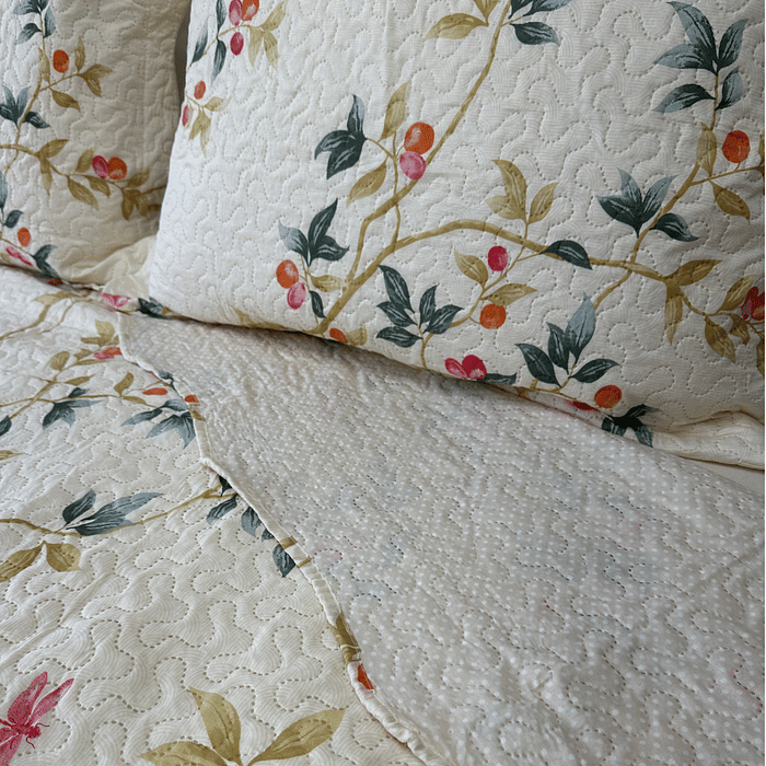 Kit Colcha Boutis Queen Alvorada