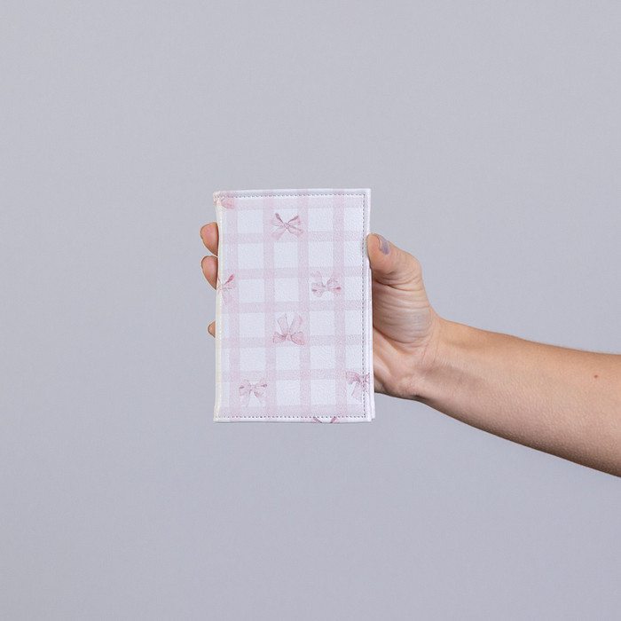 Porta Documento Ká Estampa Laço e Xadrez